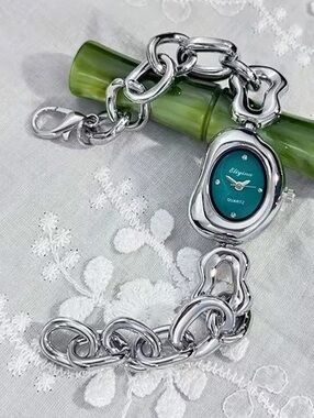 New Green Pendant Chain Bracelet Watch
